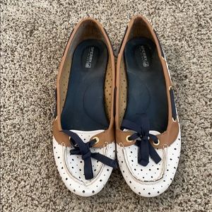 Sperry size 10 slip ons